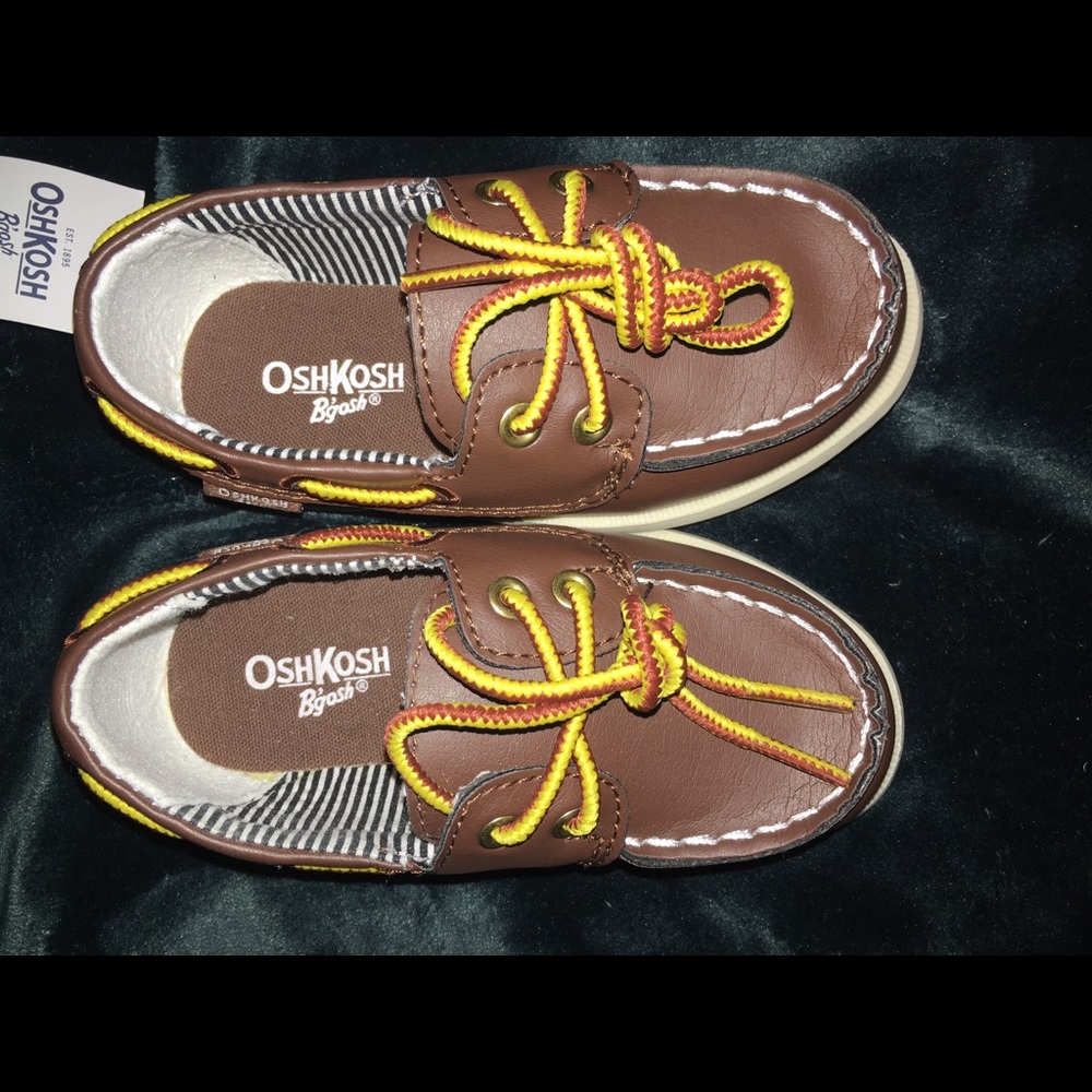 OshKosh B'Gosh Alex7-Boat Shoe Toddler size 7